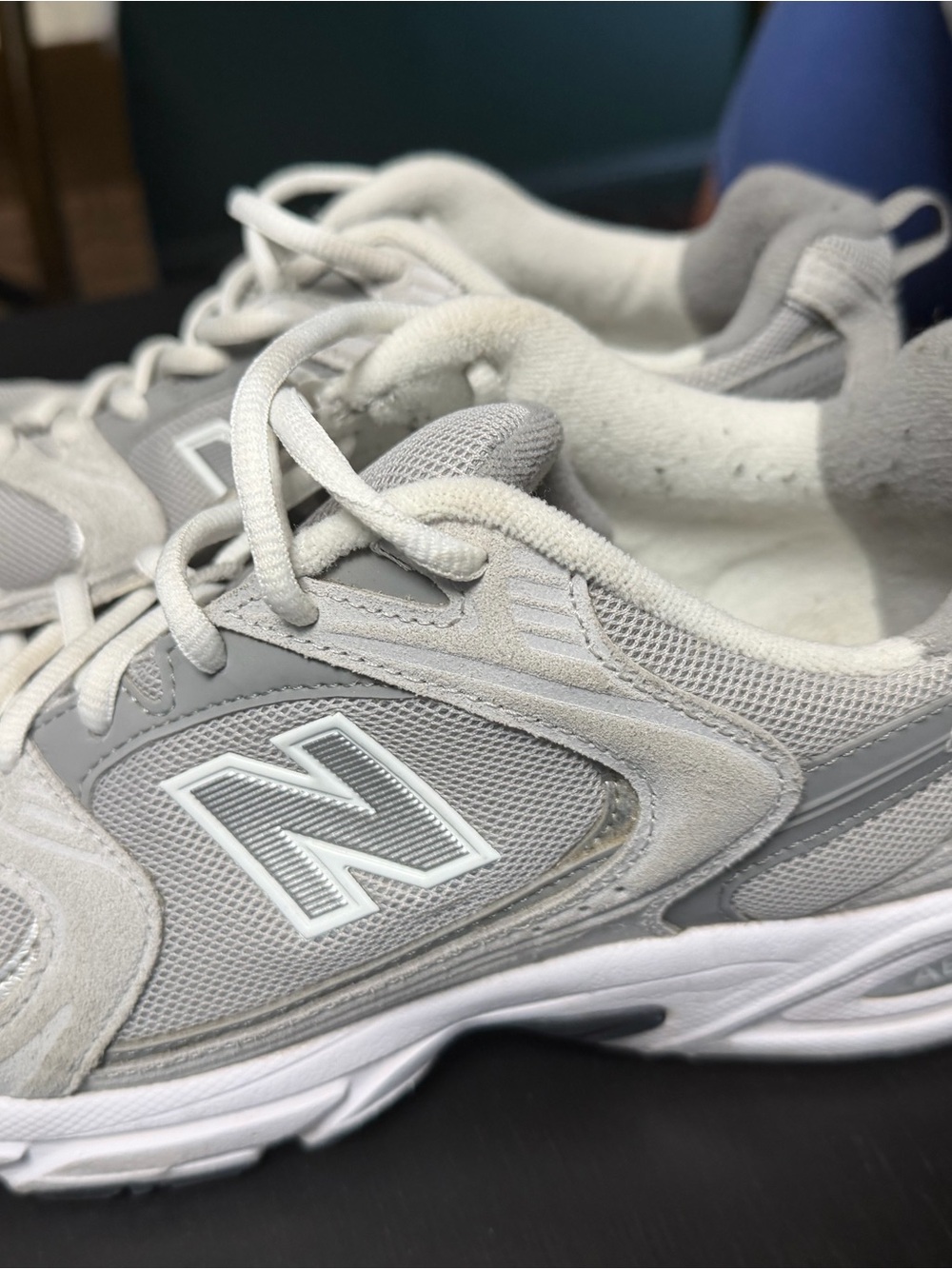 New Balance 530 Light Gray Mesh & Suede Athletic Sneakers